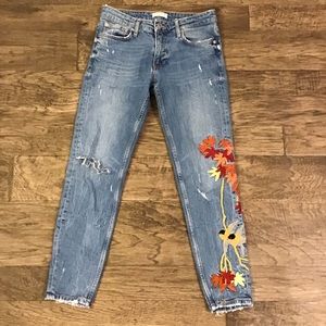 ZARA WOMAN Premium Embroidered Denim Birds and Leaves Size 4